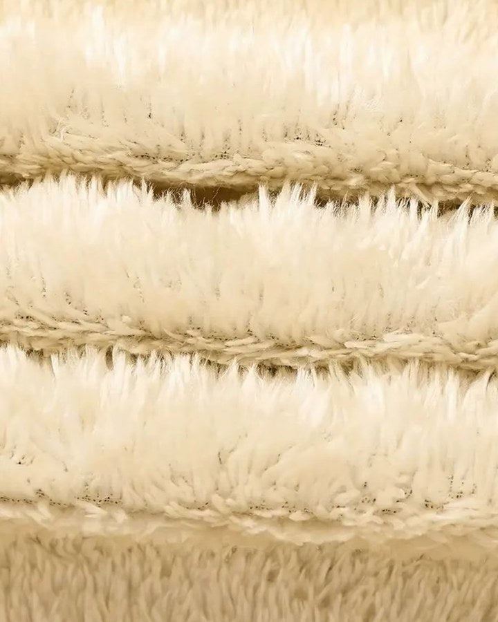 Sherpa lining of the DAVOS jacket