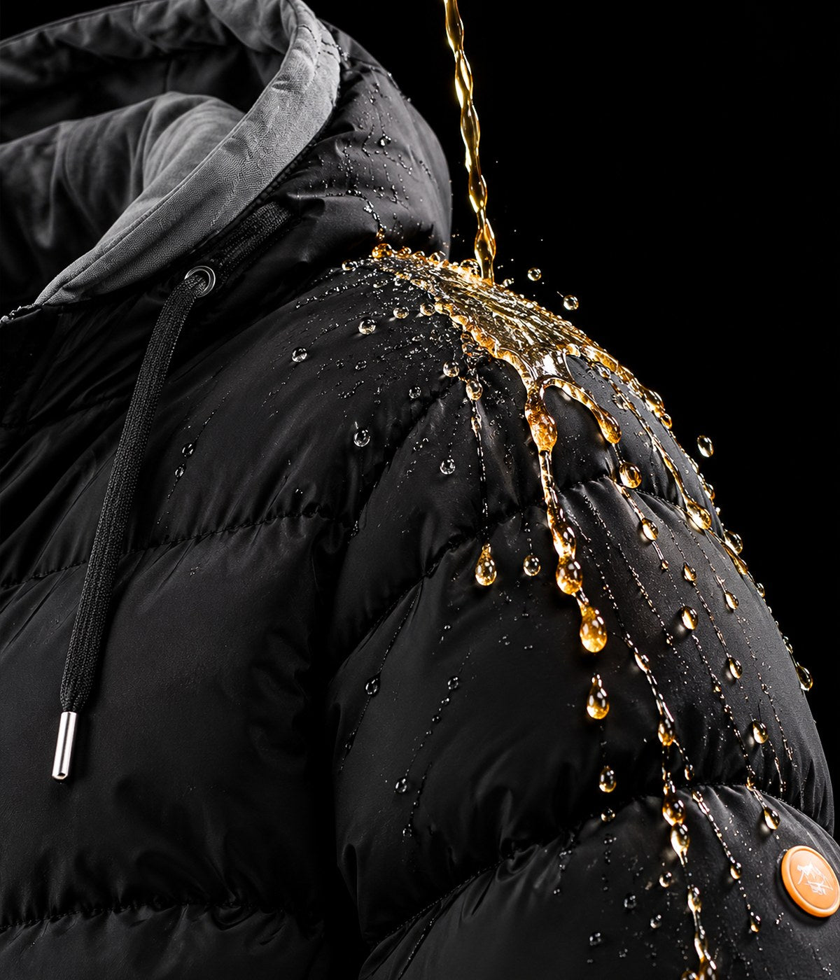 Liquid beading on the MONTANA jacket shell